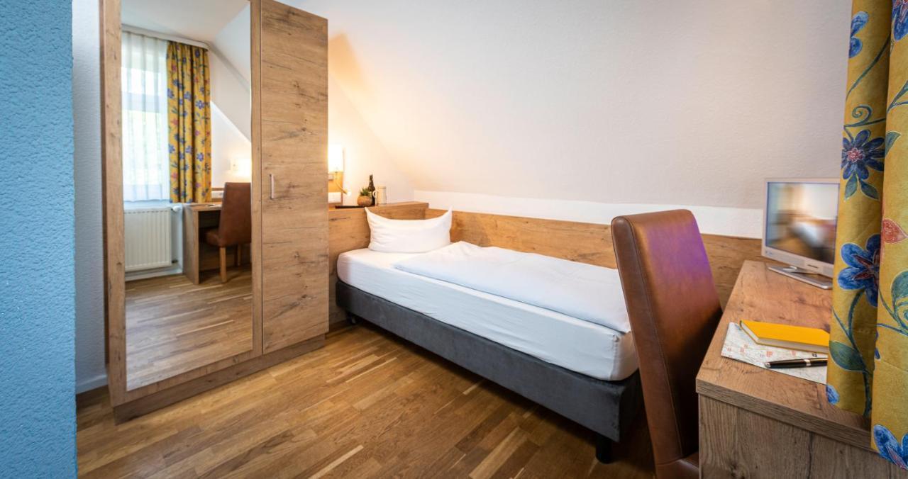 Hotel Ratskeller Lauda Extérieur photo